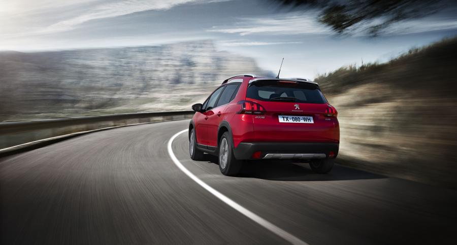  Peugeot 2008 2016 года  (фото 20 из 33)